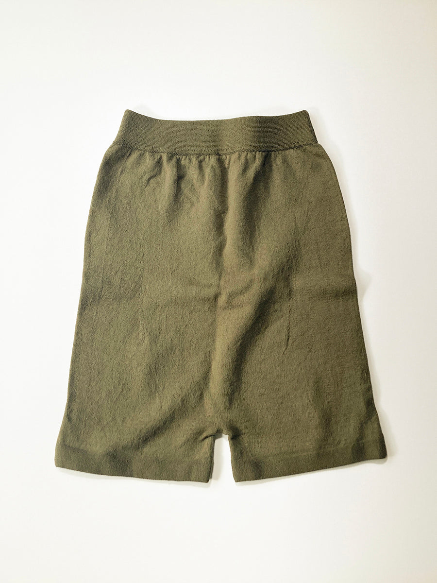 WHOLE GARMENT OVER SHORTS